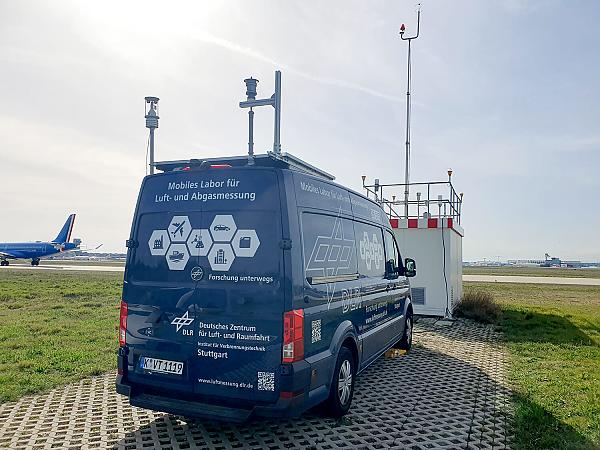 DLR-Messfahrzeug – Web